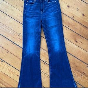 American Eagle Super High Waisted Split Hem Flare Jean Cloudy Blue